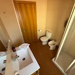Super Affordable Air Conditioned In Sobrado With Netflix * Porta
