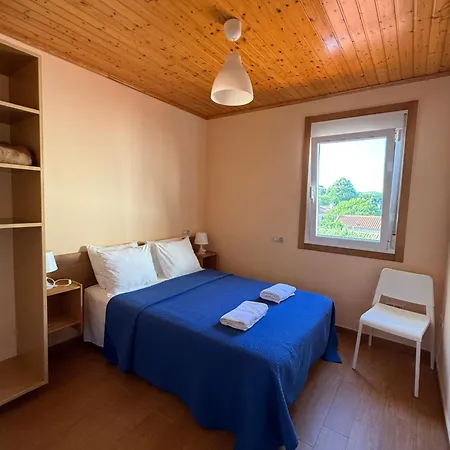 Super Affordable Air Conditioned In Sobrado With Netflix *