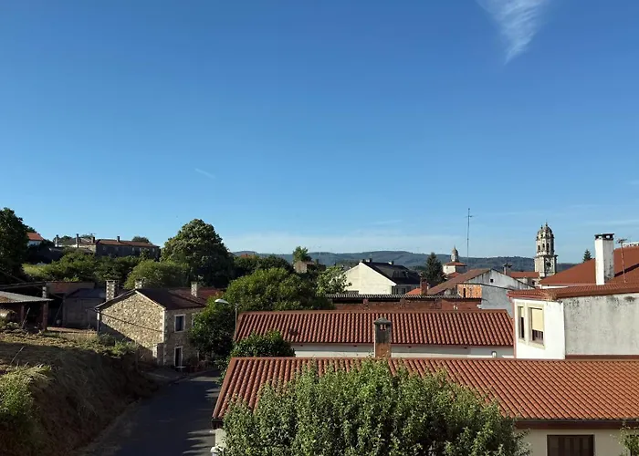Super Affordable Air Conditioned In Sobrado With Netflix